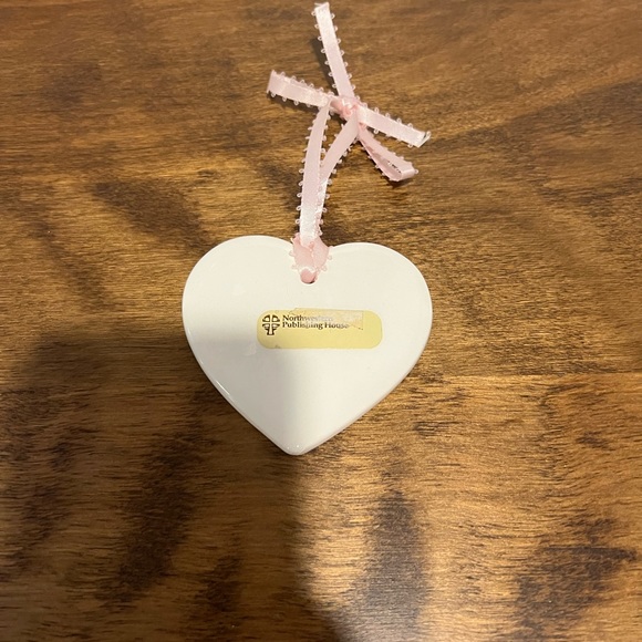 Vintage heart Allison ornament - Picture 5 of 5